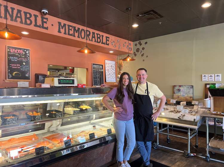 fresh seafood, 518, fish, fresh, sustainable, guilderland NY, business owners, salmon, cod, sea bass, halibut, haddock